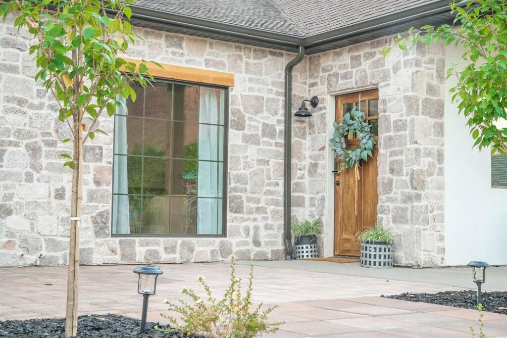 Rustic Gold Retreat Villa Кейнаб Екстериор снимка