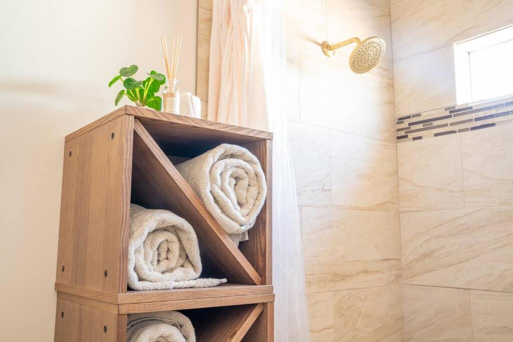 Rustic Gold Retreat Villa Кейнаб Екстериор снимка