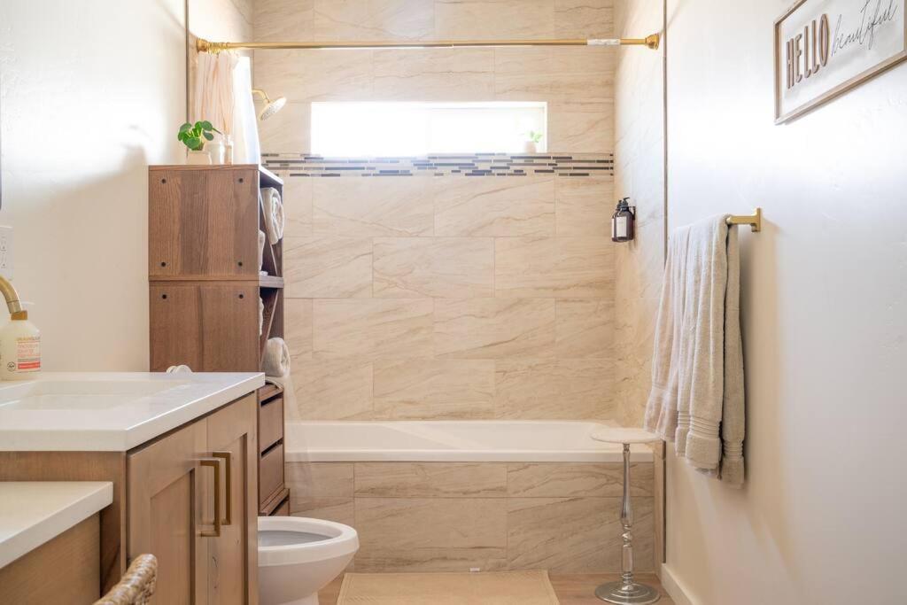 Rustic Gold Retreat Villa Кейнаб Екстериор снимка